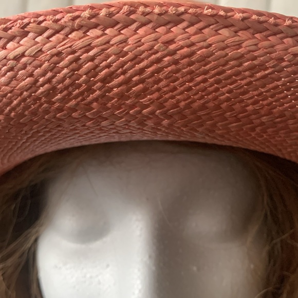 Love the retro Annie Hall pink straw hat and the wear-with-everything style! - Picture 6 of 6